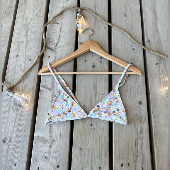 Bikini top☀️ - Picture 1 of 5